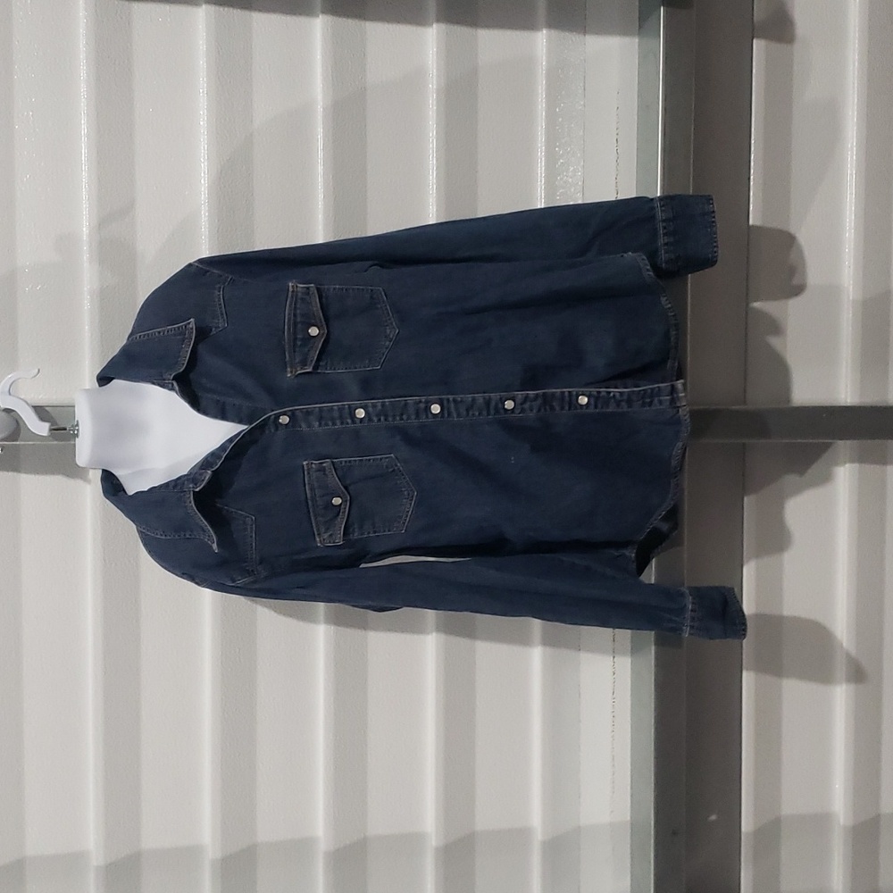 Gap denim long sleeve size‎ small